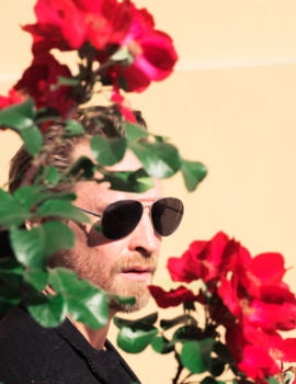 Actor Manuel Harder manuel-harder-tom-huber-flower-portrait